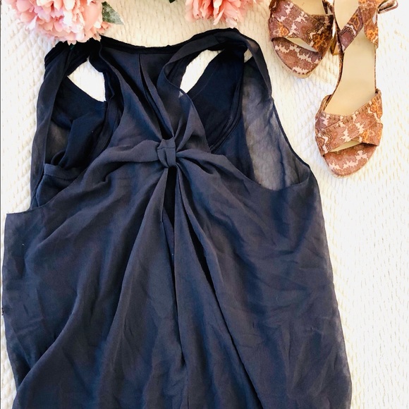 Robbi & Nikki Layered Sheer Top with Embroidery - Picture 5 of 7